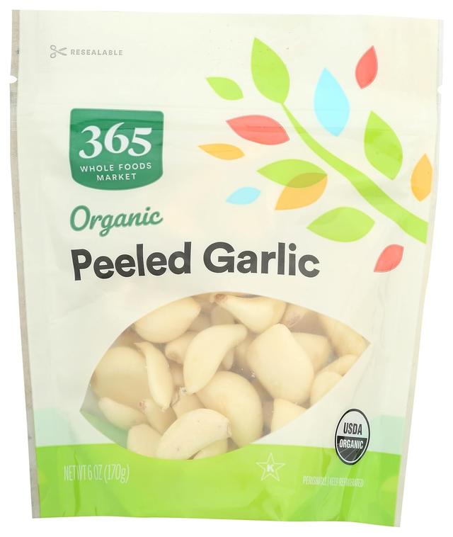 Product image of 365 Everyday Value, Organic Peeled Garlic, 6 oz