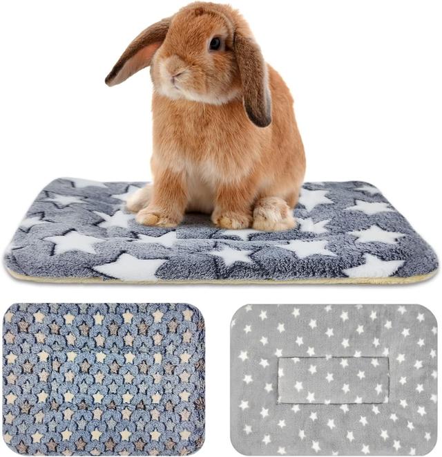Product image of 3PCS Guinea Pig Bed Soft Rabbit Bedding Cage Liner Warm Bunny Mats Pee Pads Fleece Blanket Plush Hamster Sleep Beds Ferret Squirrel Hedgehog Rat